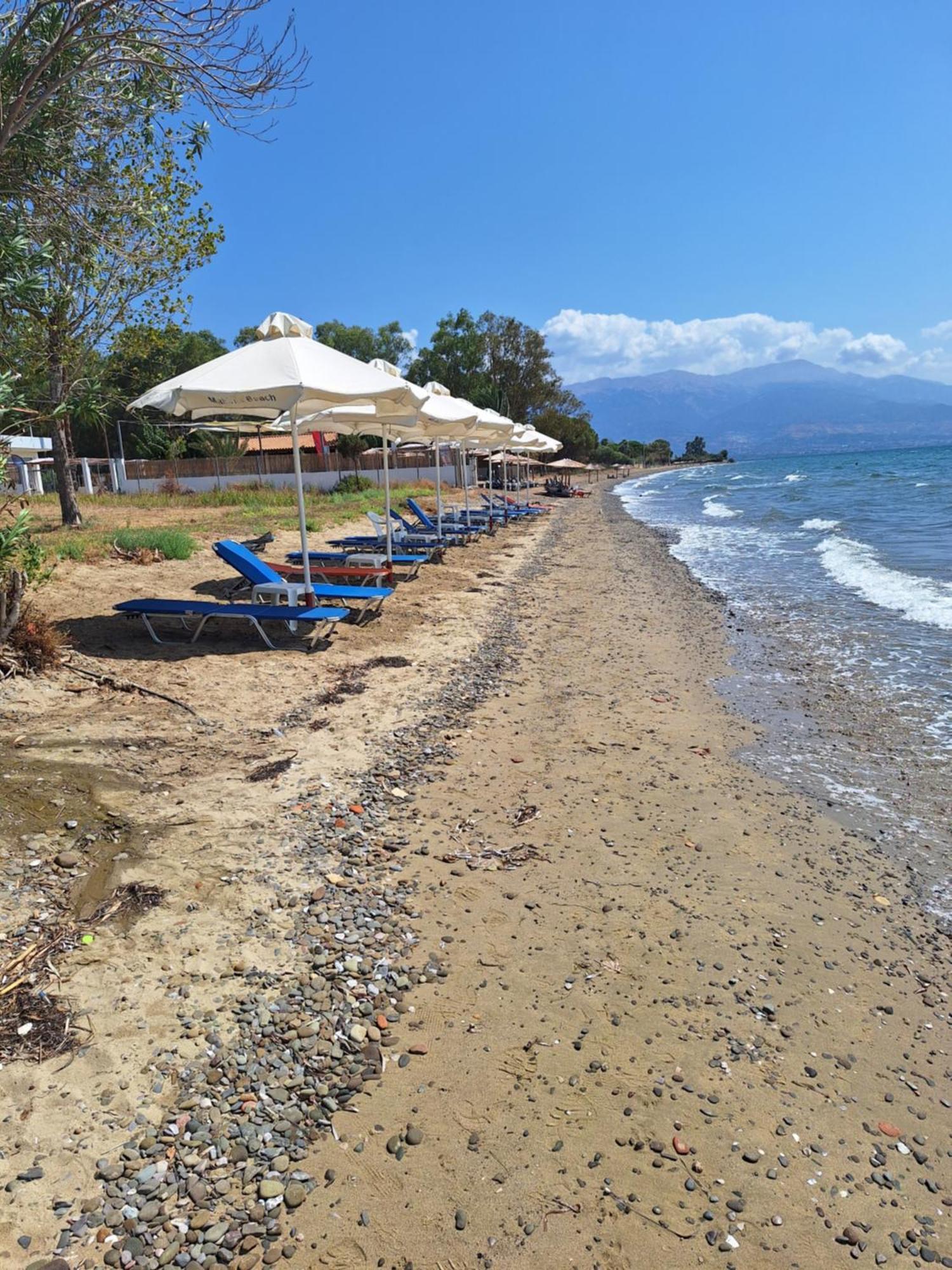 Makinia Beach Нафпактос Экстерьер фото