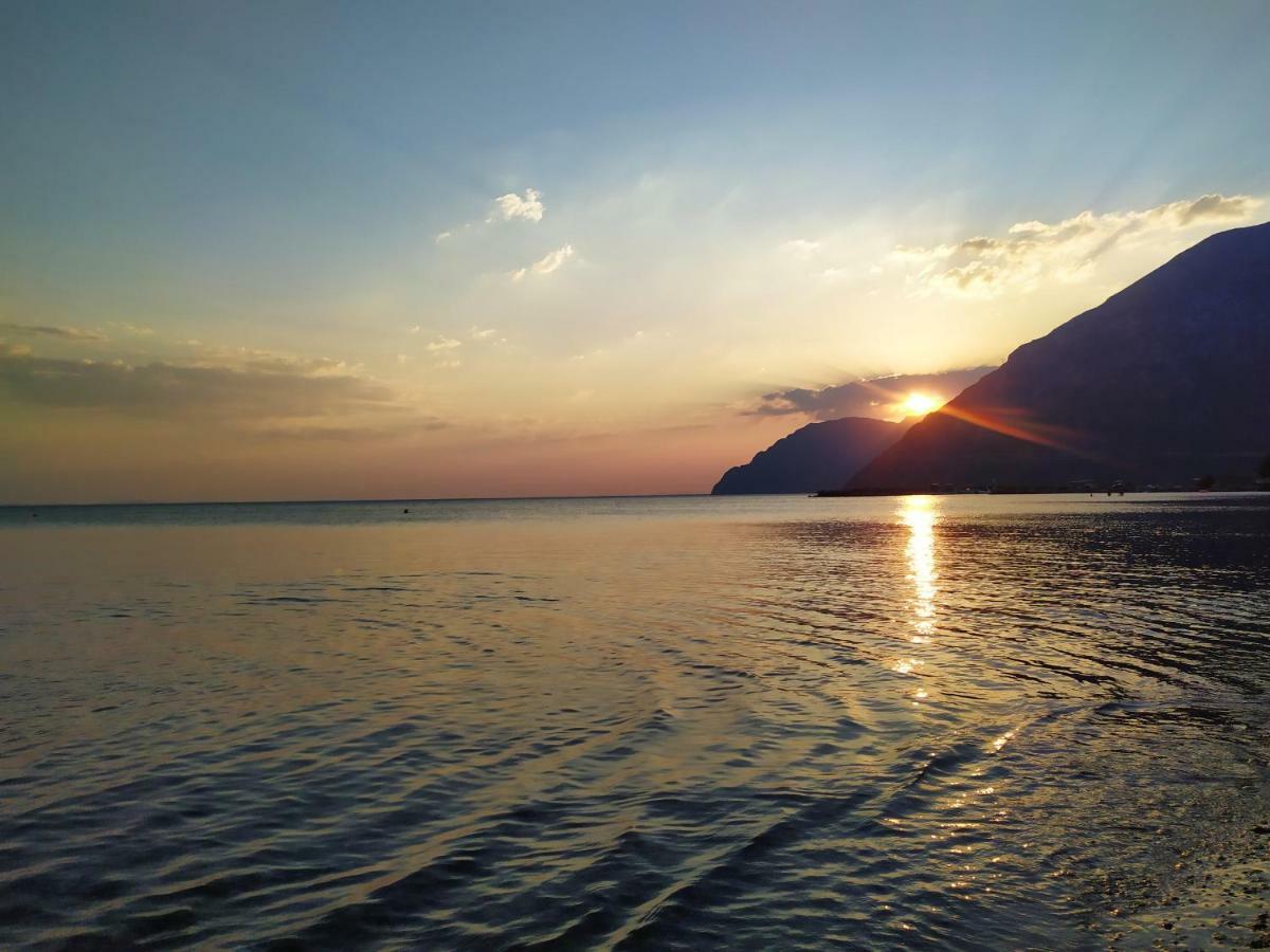 Makinia Beach Нафпактос Экстерьер фото